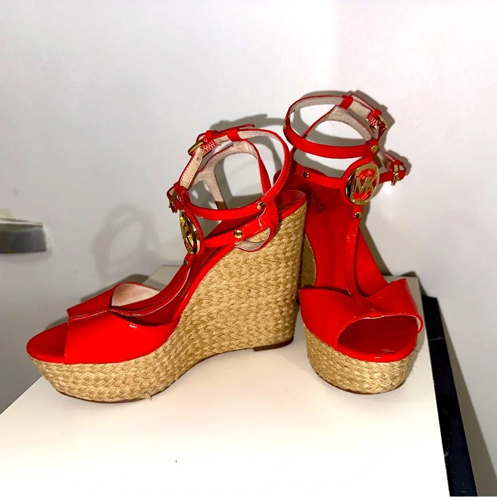 Michael Kors Coral Wedge Straw Heels 7.5 - Picture 1 of 7